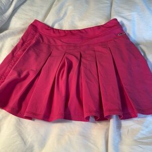 Girls hot pink 7/8 tennis skirt from Vineyard Vines